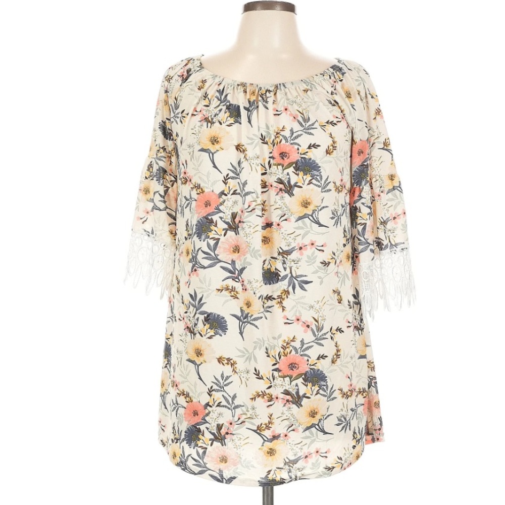 Win Win White & Multi Floral Print Crochet Lace Sleeve Relaxed Tunic Top